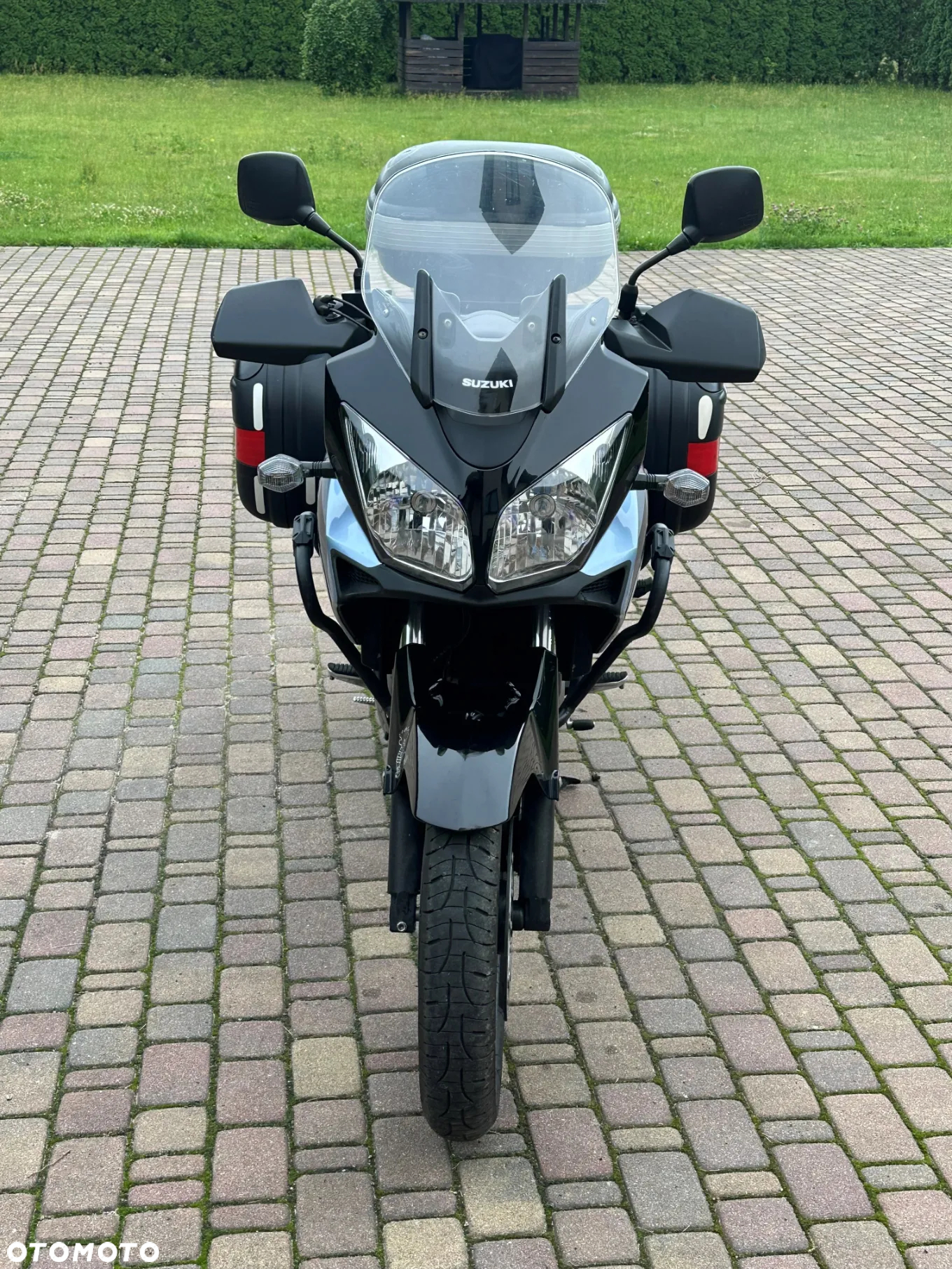 Suzuki V-STROM - 3