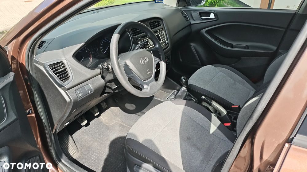 Hyundai i20 1.2 Classic Plus - 12