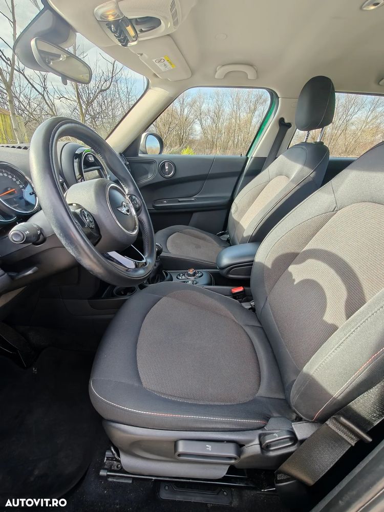 Mini Countryman Cooper D - 18