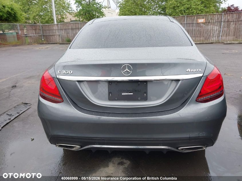 Mercedes-Benz Klasa C 300 4Matic 9G-TRONIC AMG Line - 12