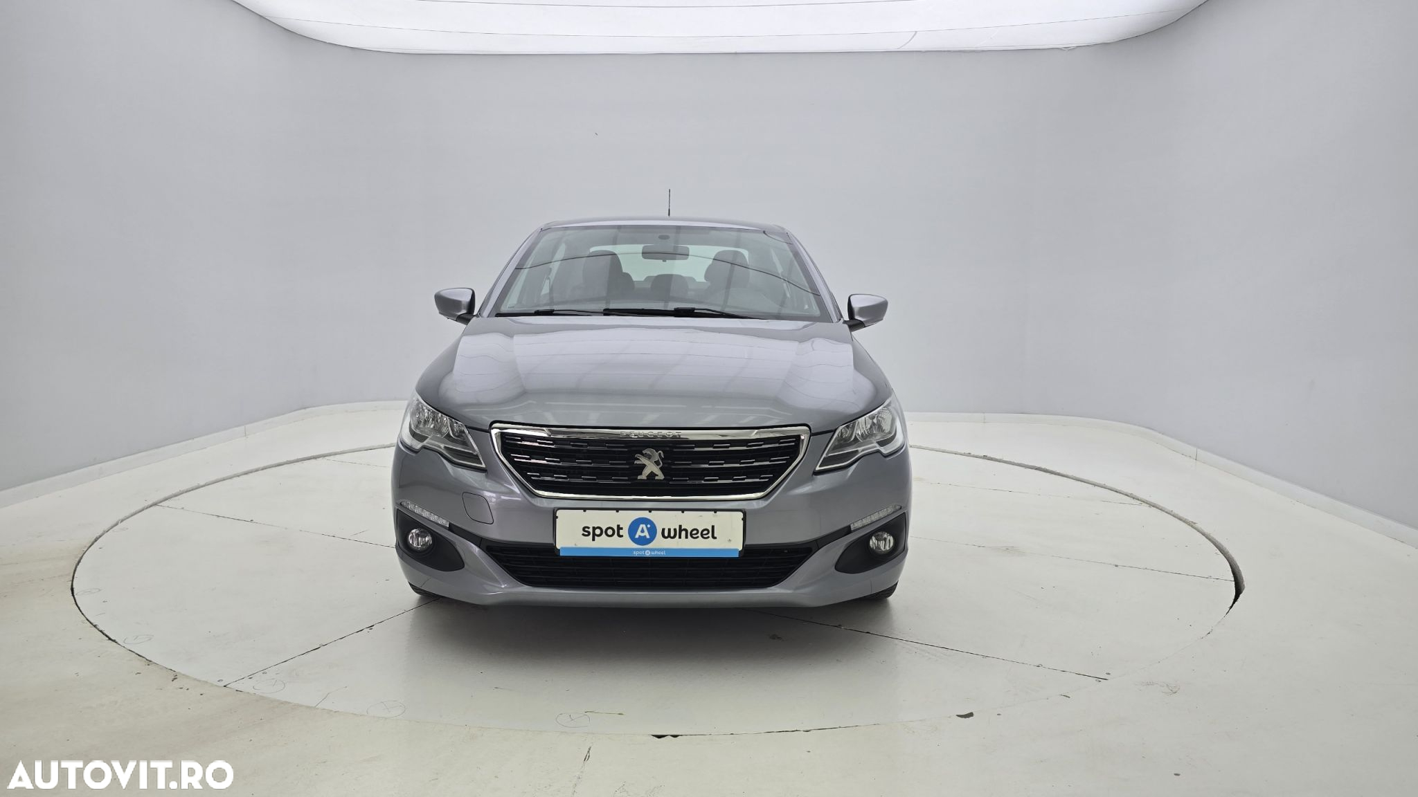 Peugeot 301 1.5 BlueHDI FAP Allure - 2