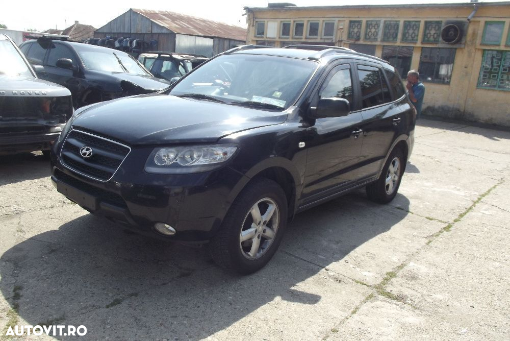 Dezmembrez Hyundai Santa Fe motor 2.2crdi cutie manuala usi far bara - 2