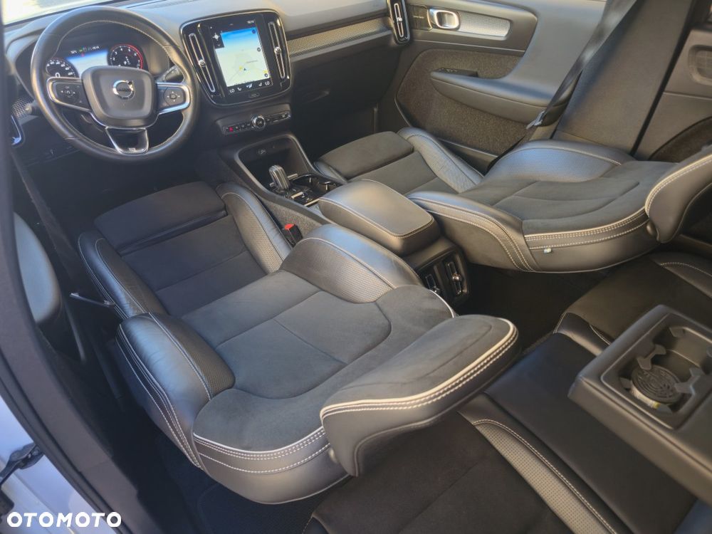 Volvo XC 40 T4 AWD Geartronic R-Design - 12