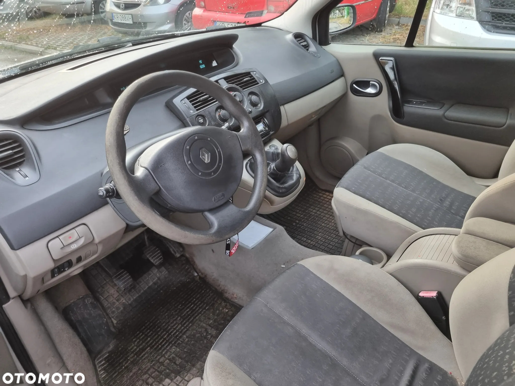 Renault Scenic 1.6 16V Authentique - 4