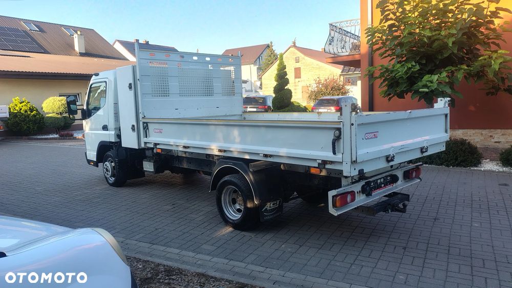 Mitsubishi FUSO CANTER - 5