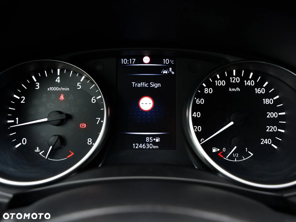 Nissan Qashqai 1.6 DIG-T TEKNA+ - 39