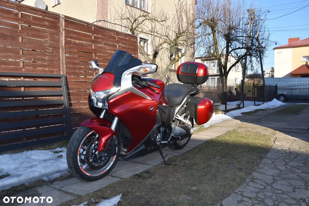 Honda VFR - 1