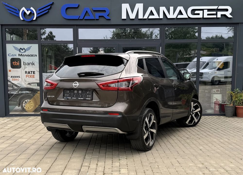 Nissan Qashqai 1.6 DCI ALL-MODE 4x4i TEKNA+ - 4