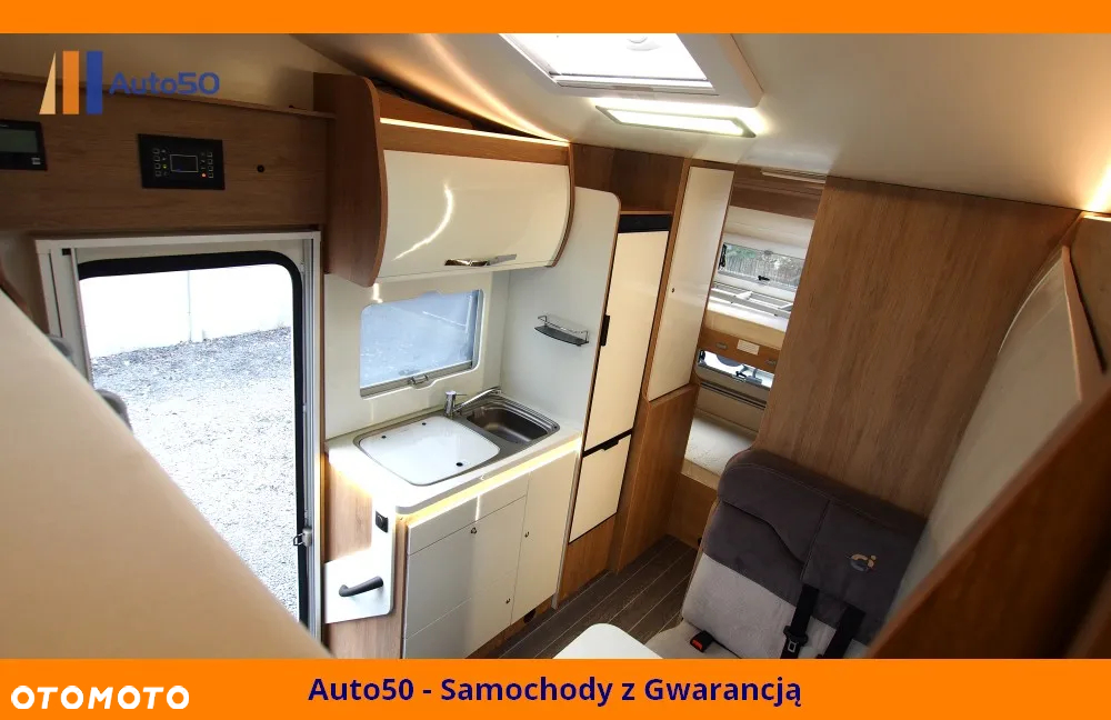 Ford Caravans International Horon 71 - 34