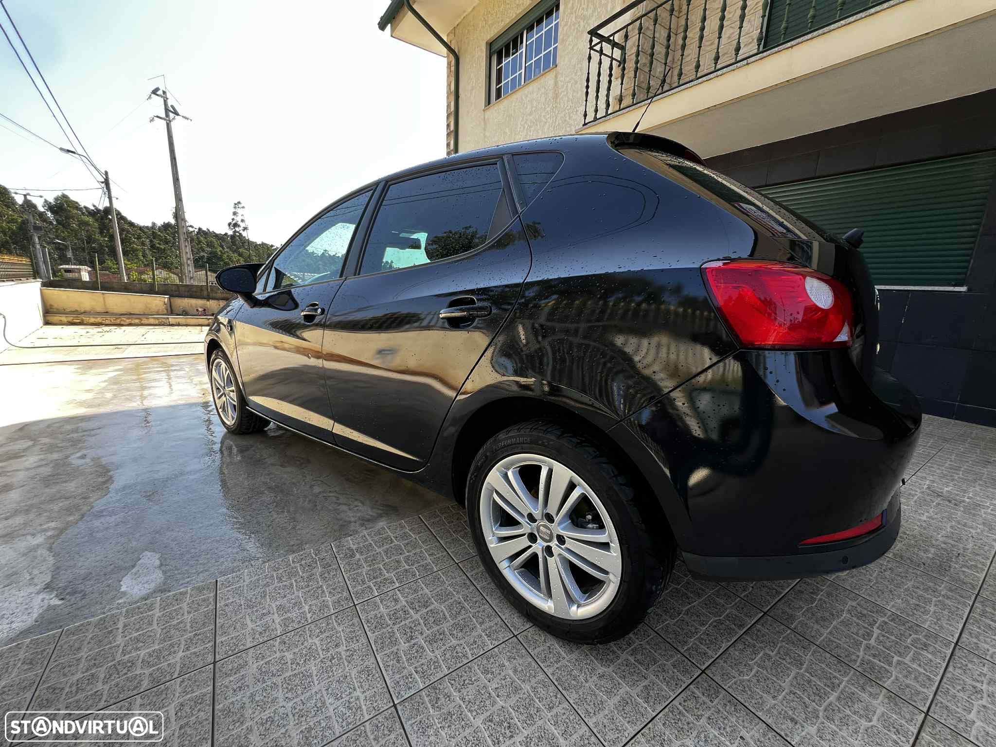 SEAT Ibiza 1.9 TDi Reference DPF - 4