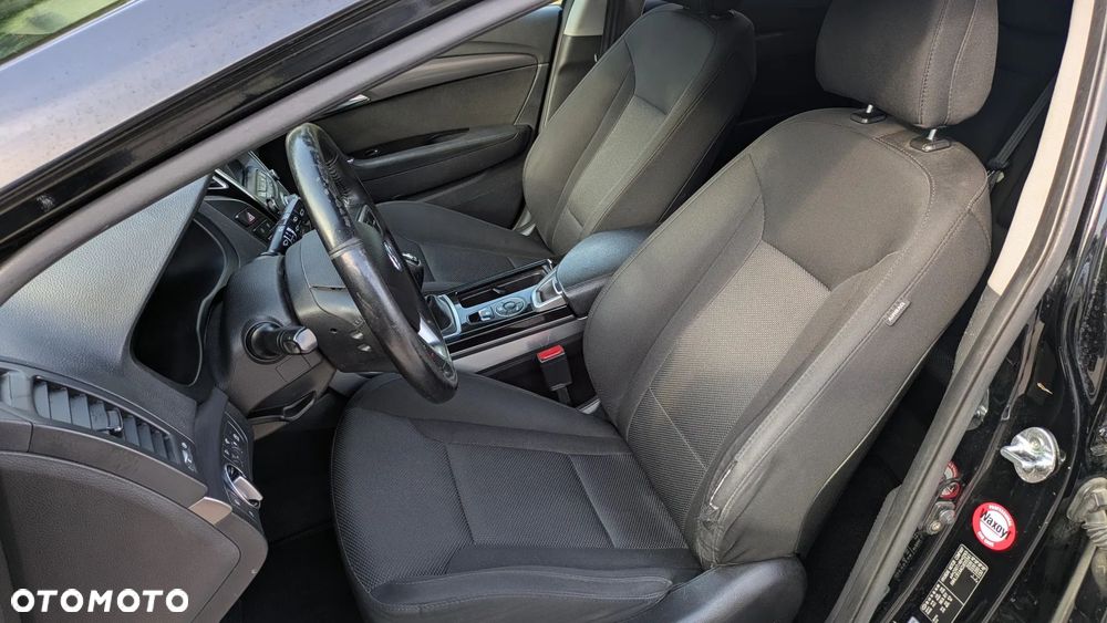 Hyundai i40 Kombi blue 1.6 Family+ - 20