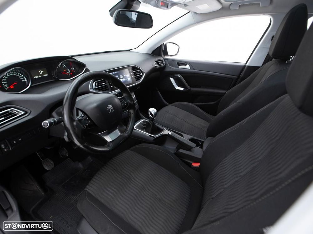 Peugeot 308 SW - 7