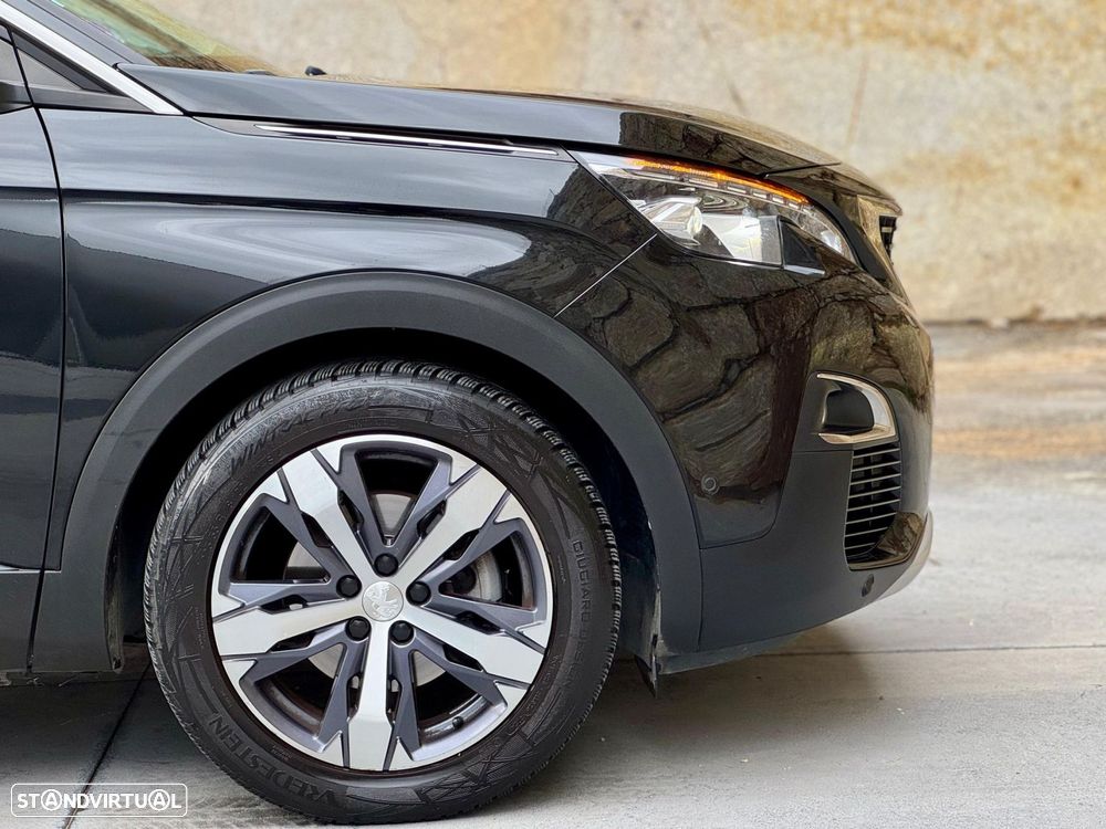 Peugeot 5008 1.2 PureTech Allure Grip Control EAT6 - 33