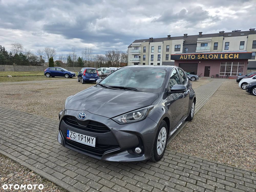 Toyota Yaris - 1