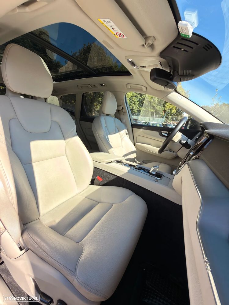 Volvo XC 60 - 11
