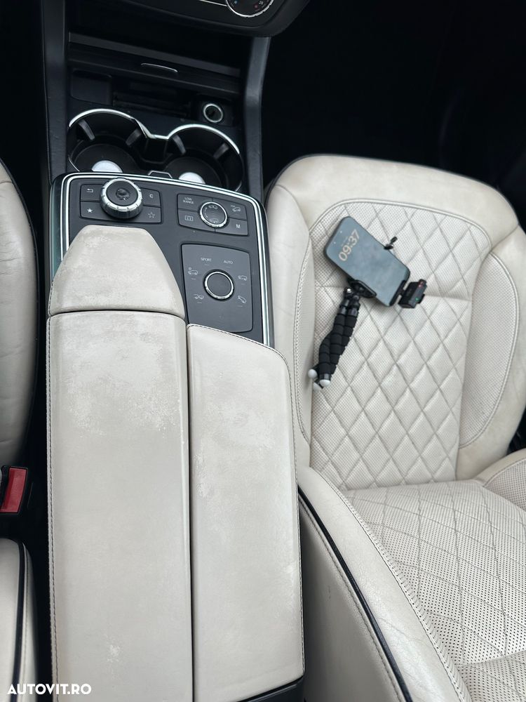 Mercedes-Benz ML - 14