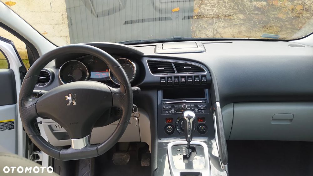 Peugeot 3008 2.0 HDi Premium - 16