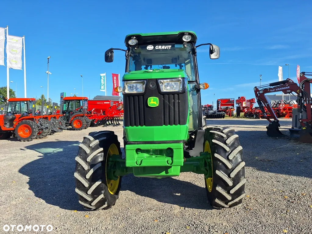 John Deere JD 5090 GF, ciągnik sadowniczy, ogrodniczy, 90 KM 4-cyl, I-szy właściciel - 11