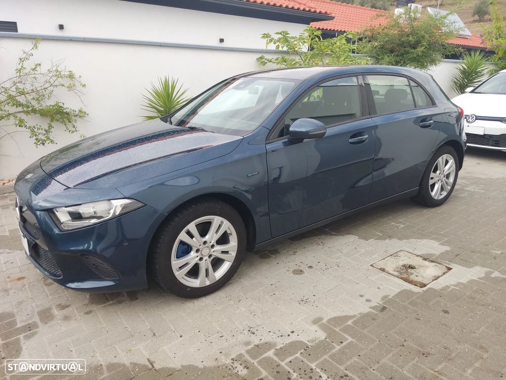 Mercedes-Benz A 250 - 2