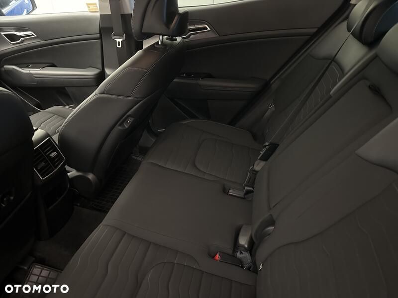 Kia Sportage 1.6 T-GDI MHEV Business Line 2WD DCT - 21