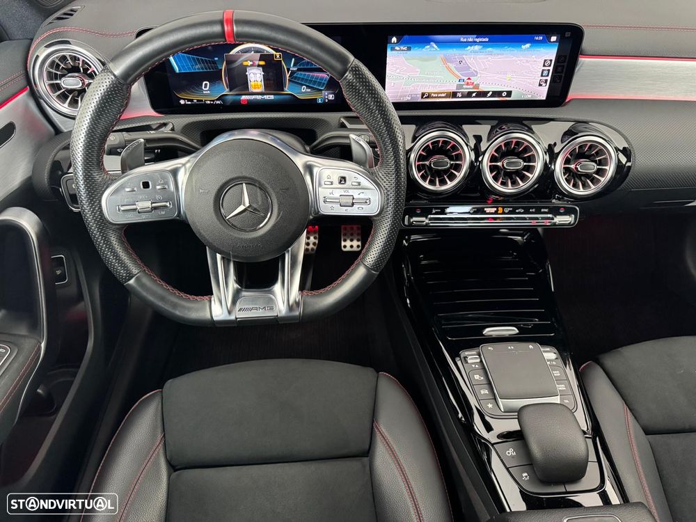 Mercedes-Benz CLA 35 AMG 4Matic - 16