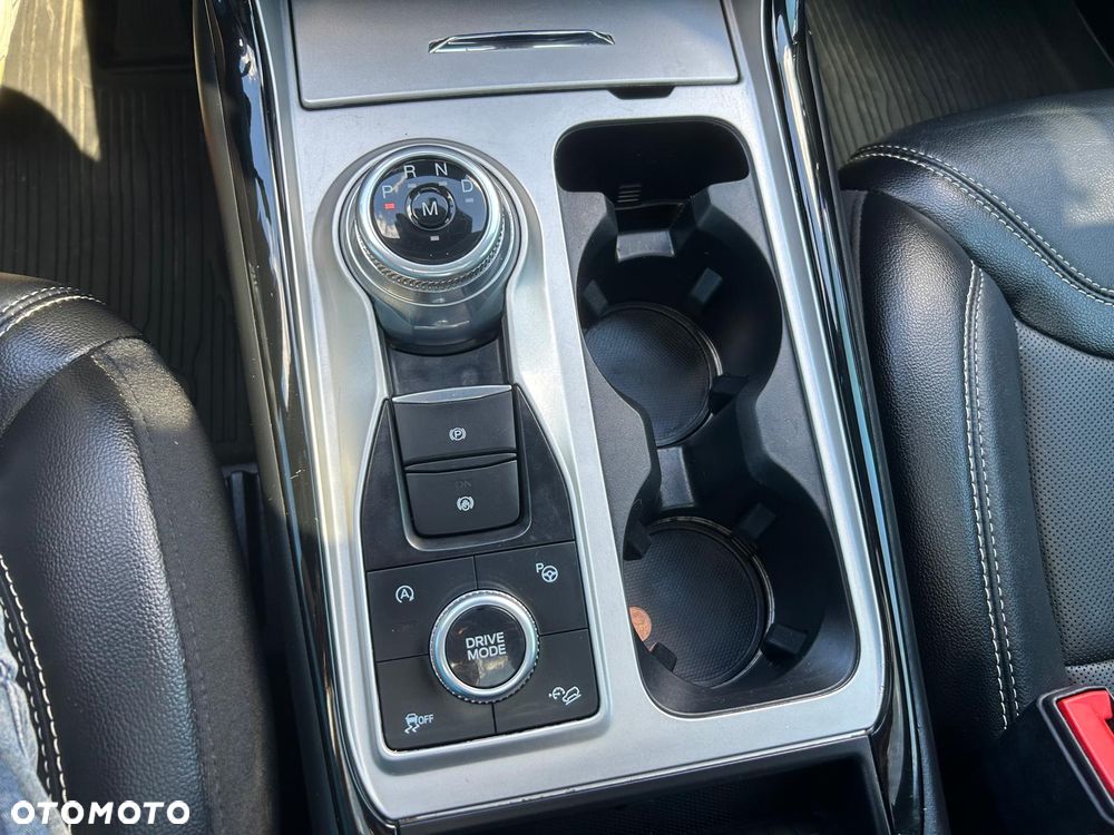 Ford Explorer EcoBoost Plug-in Hybrid PLATINUM - 33