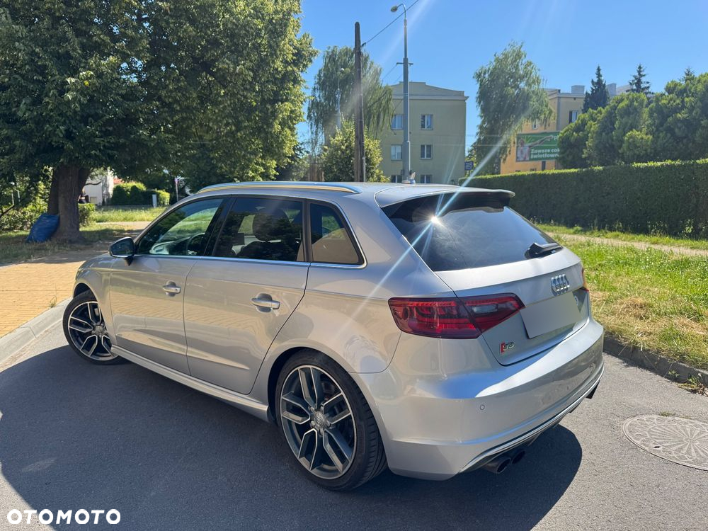Audi S3 TFSI Sportback S tronic - 13