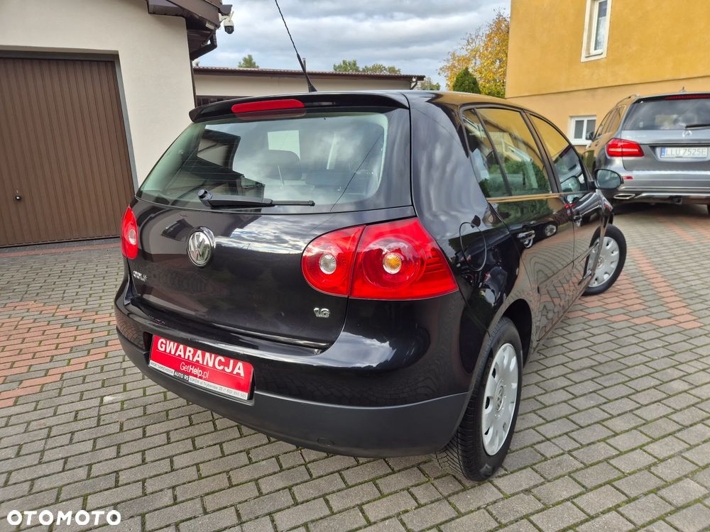 Volkswagen Golf 1.6 Comfortline - 8