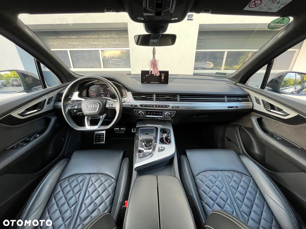 Audi SQ7 - 23