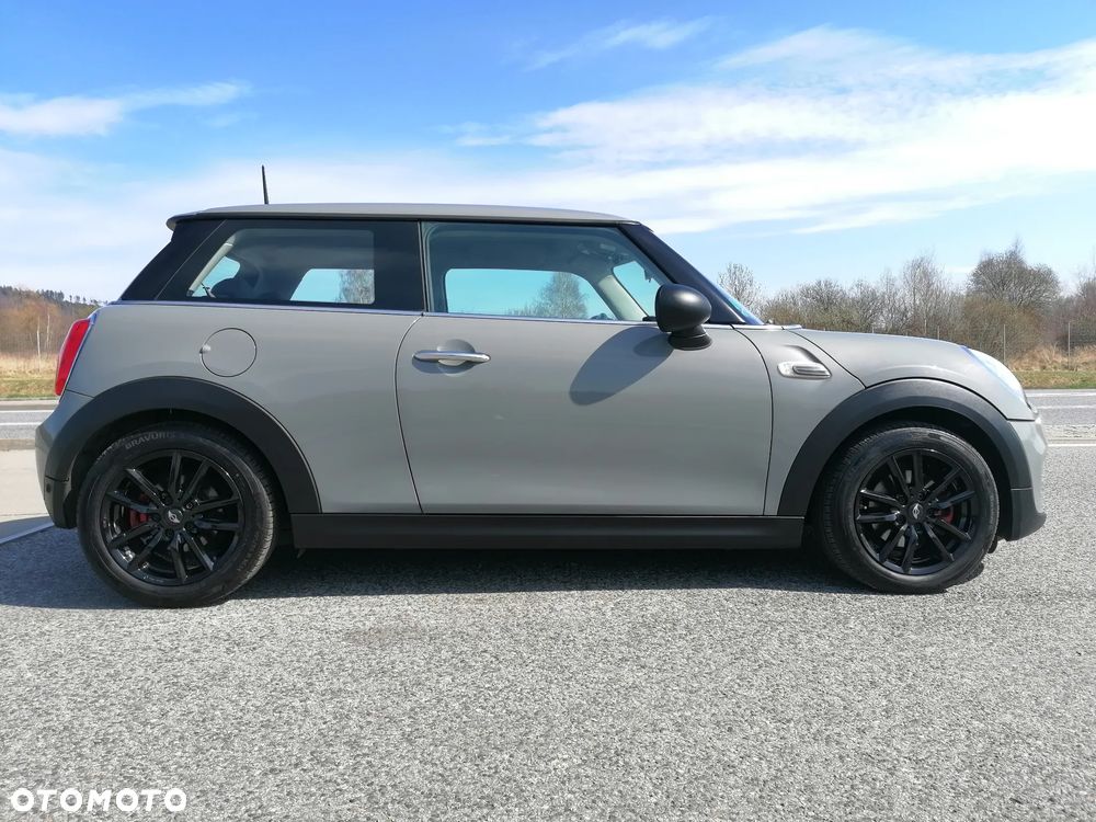 MINI ONE - 12