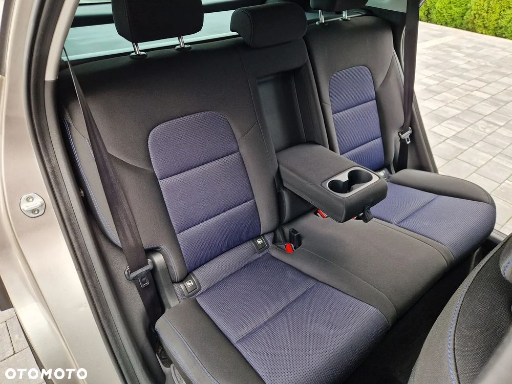 Hyundai Tucson blue 1.7 CRDi 2WD Advantage - 21