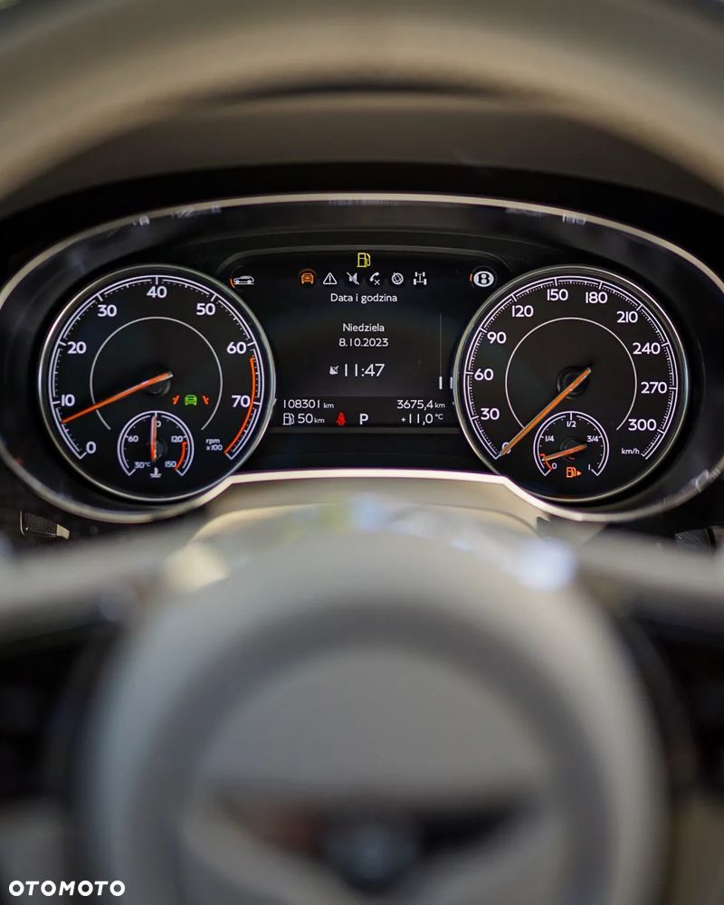 Bentley Bentayga W12 - 9