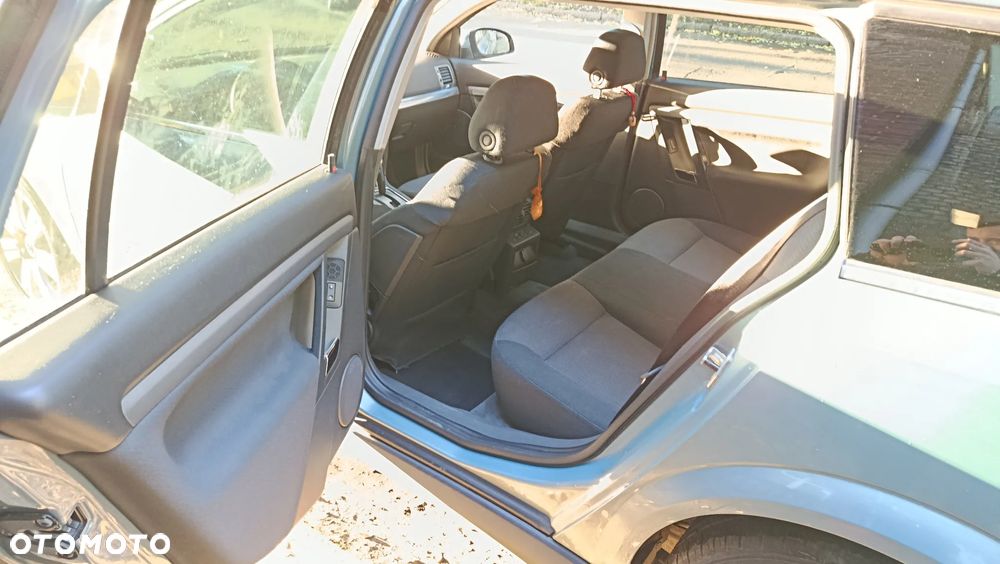Opel Vectra - 9