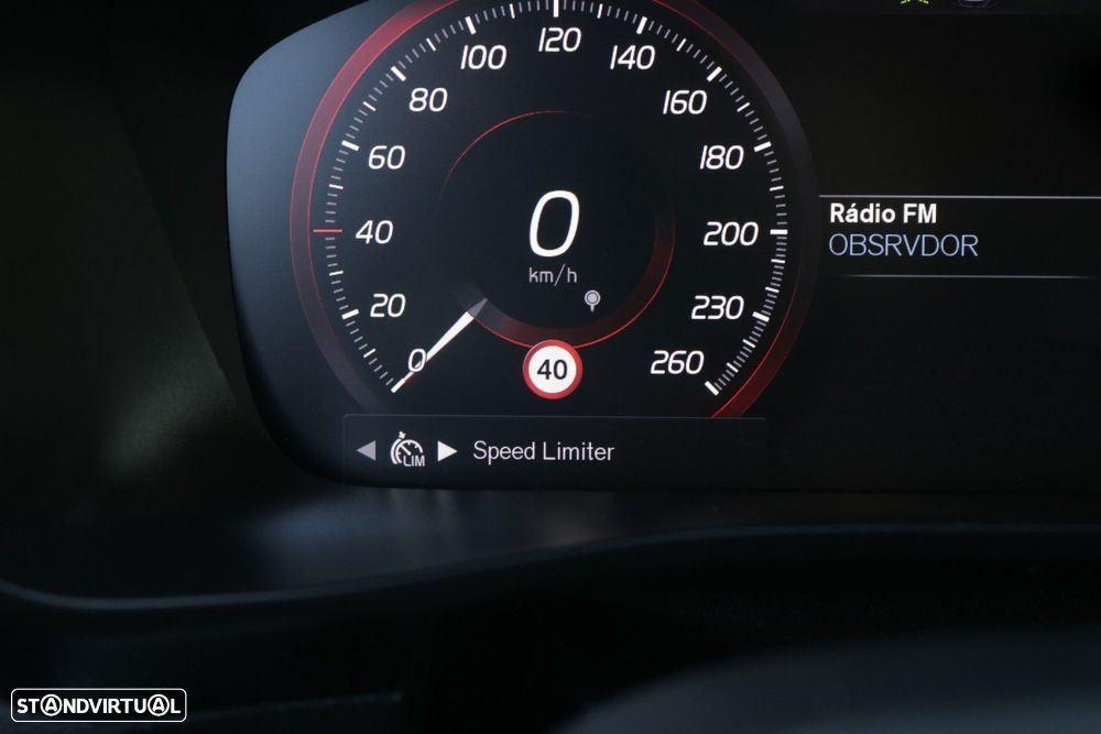 Volvo XC 40 1.5 T2 Essential - 43