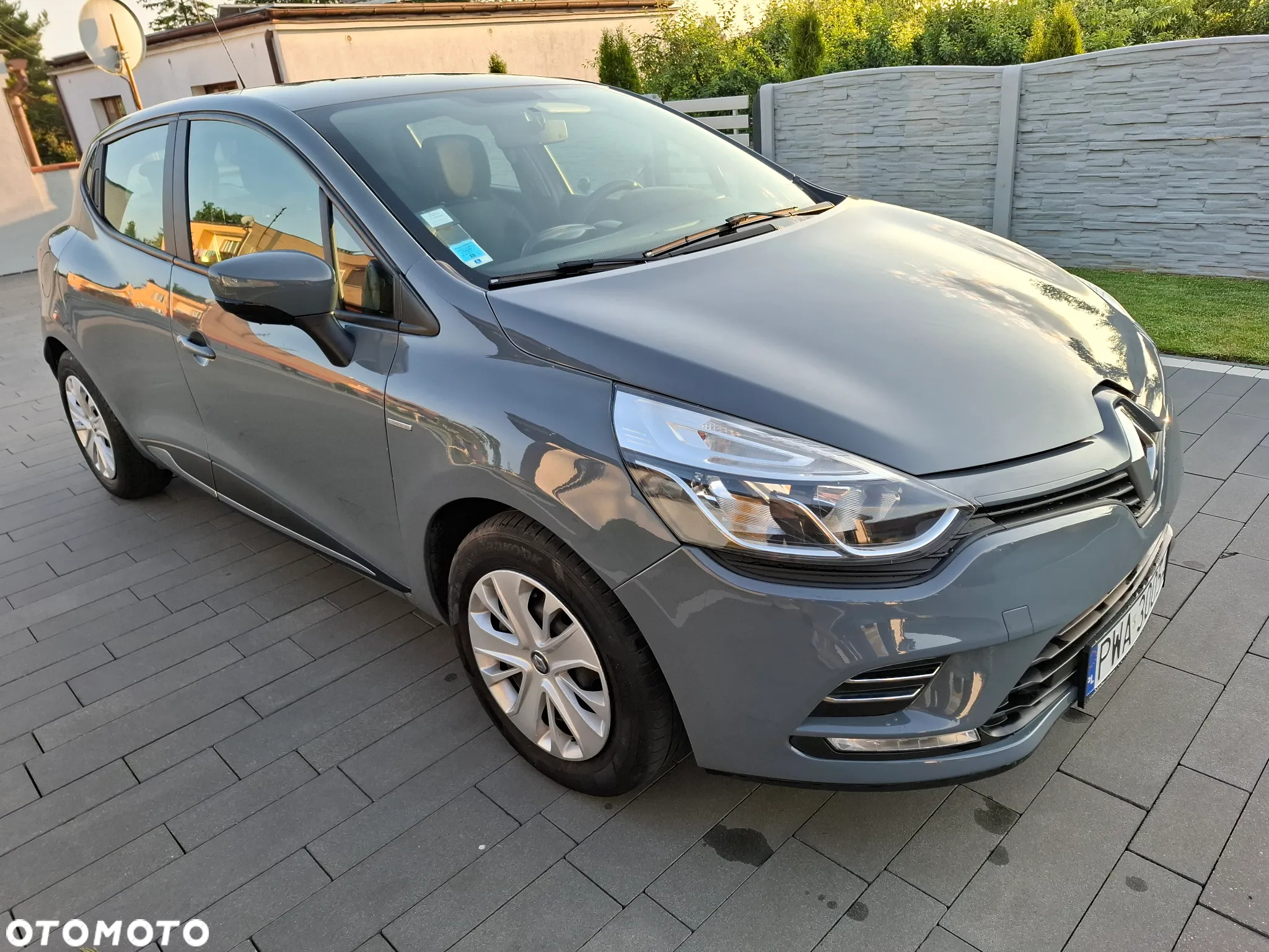 Renault Clio 0.9 Energy TCe Limited 2018 - 4