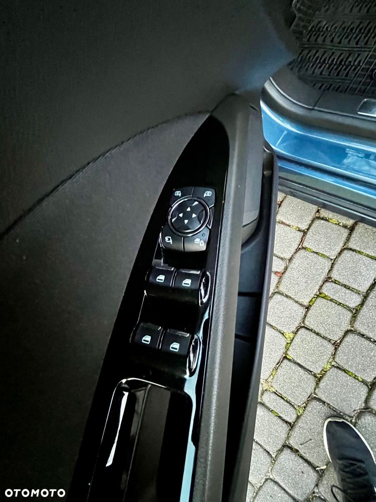 Ford Mondeo 2.0 EcoBlue Titanium - 21