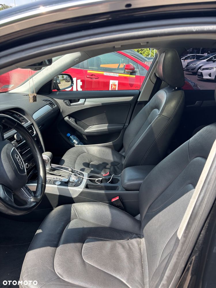 Audi A4 Limousine - 9