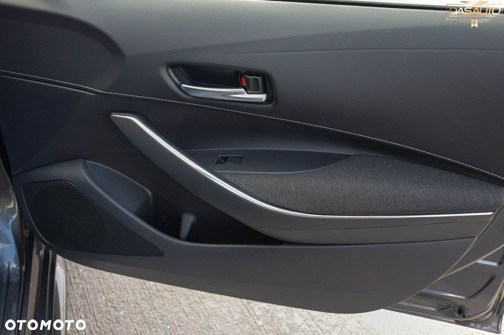 Toyota Corolla 1.8 Business Edition - 31