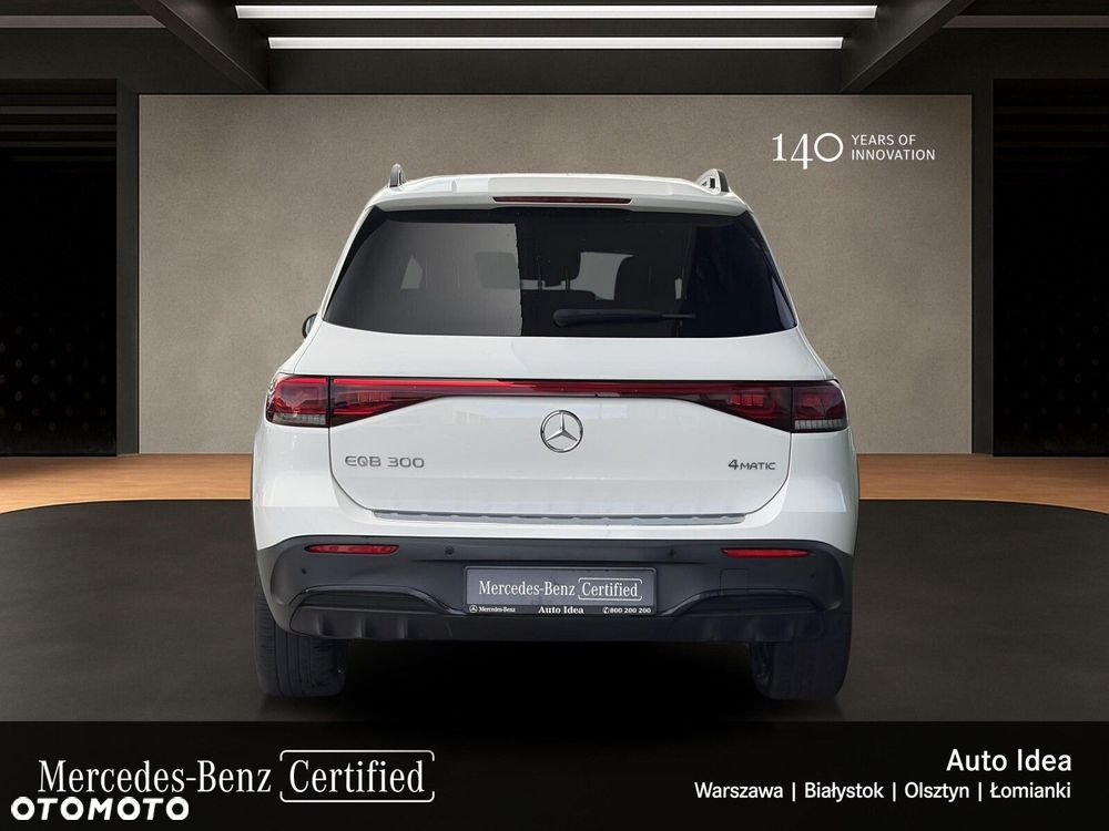 Mercedes-Benz EQB - 4