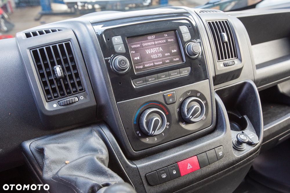 Peugeot Boxer L2H2 *ŚREDNI* 2.2 BlueHDI - 10