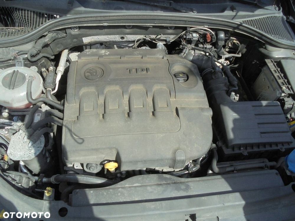 SILNIK SŁUPEK CRM 2.0 TDI 150KM GOLF VII A3 8V LEON III OCTAVIA III ATECA - 1