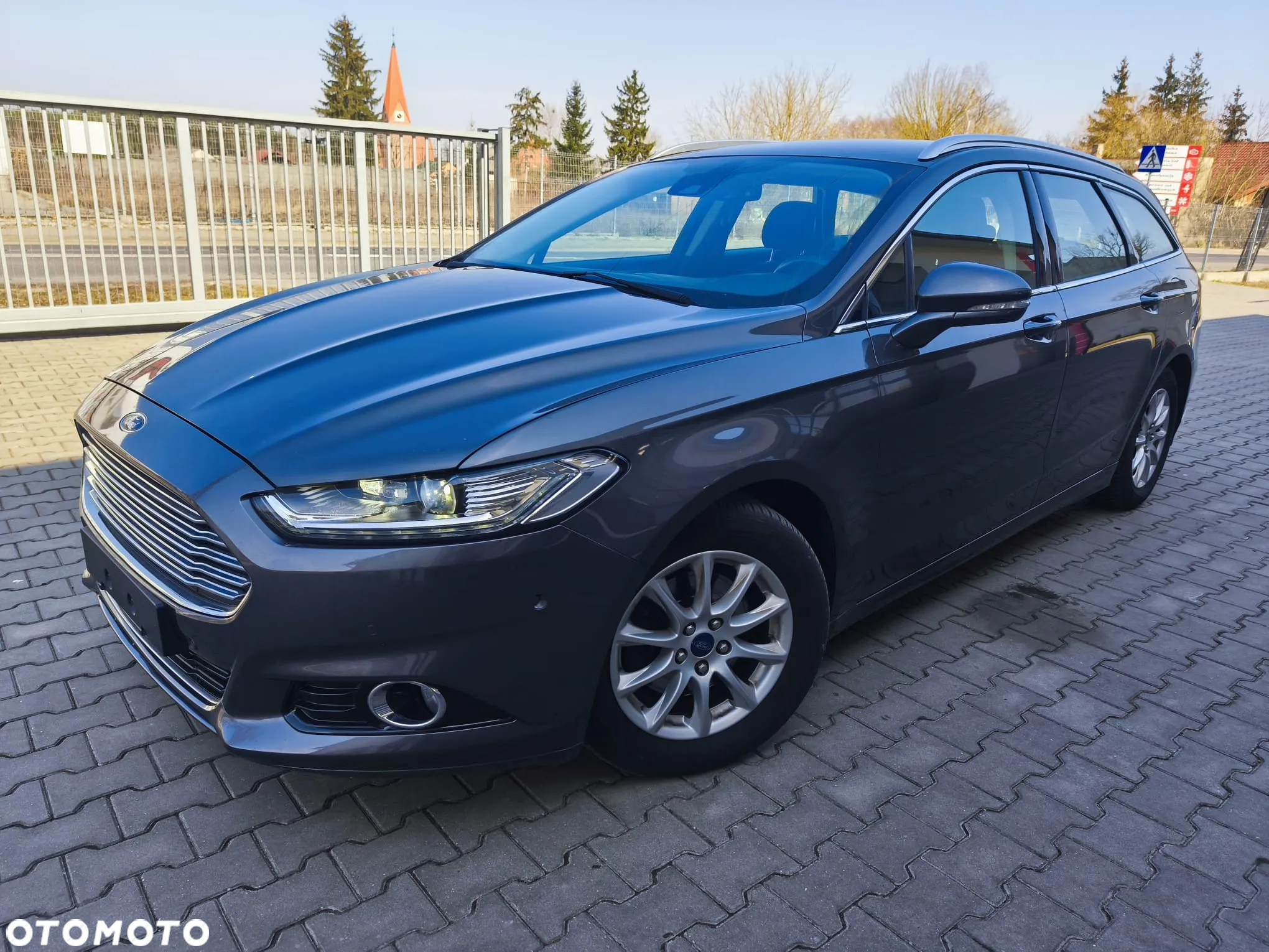 Ford Mondeo - 2
