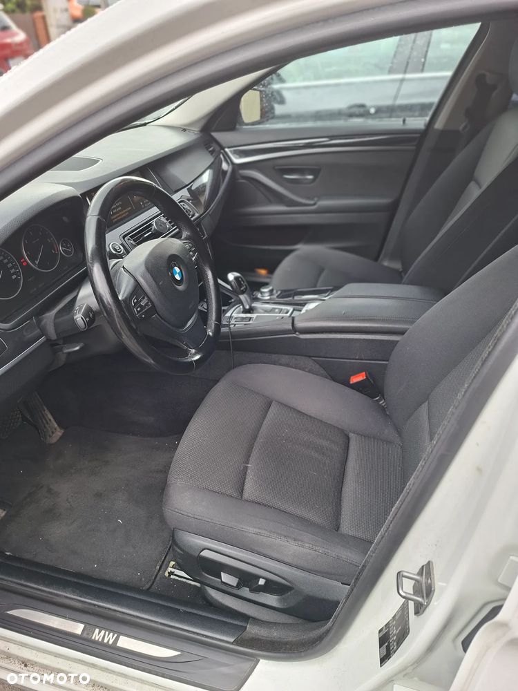BMW Seria 5 518d - 3