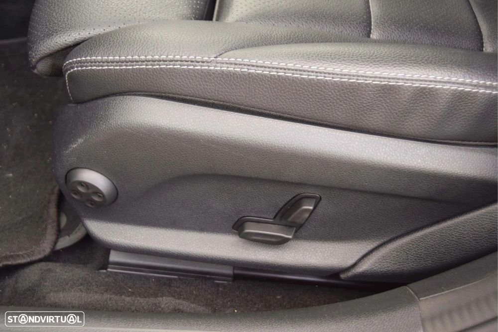 Mercedes-Benz C 300 de Avantgarde - 13