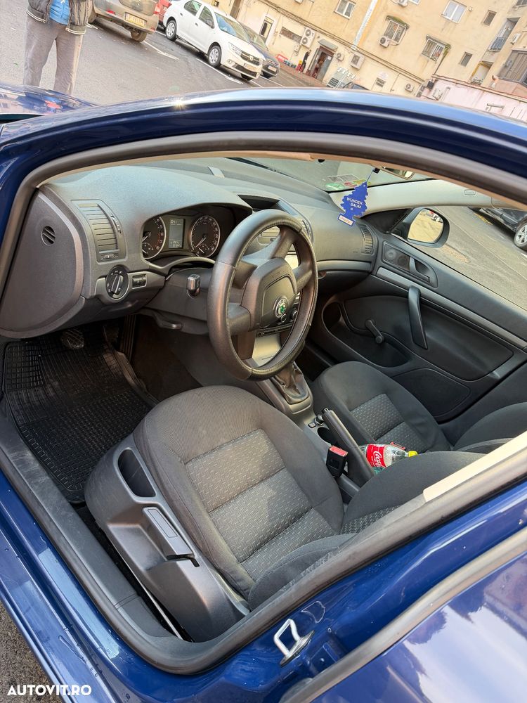 Skoda Octavia 1.6 TDI DPF Classic - 5