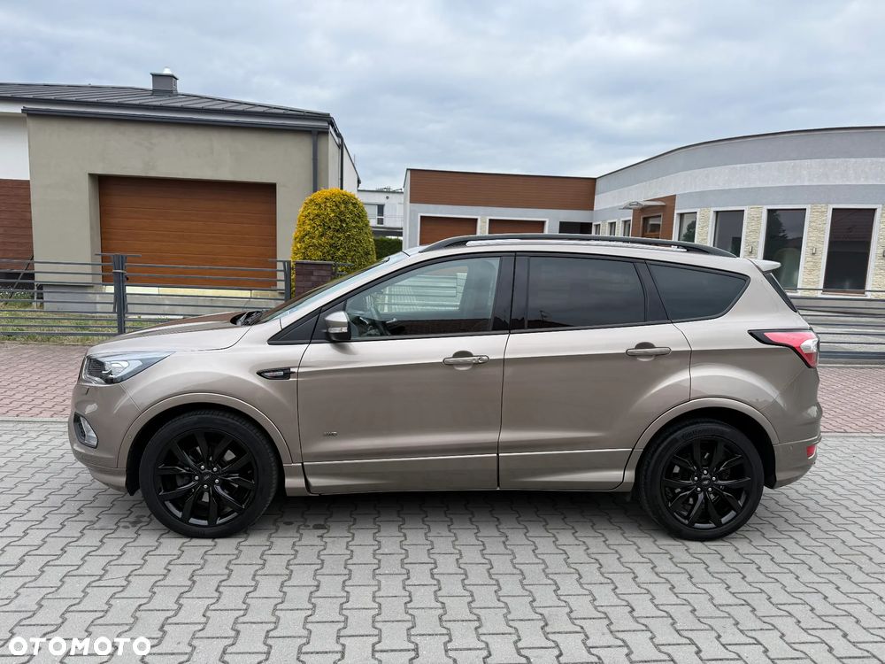 Ford Kuga 2.0 TDCi AWD ST-Line - 14