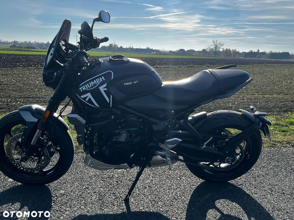 Triumph Trident - 8