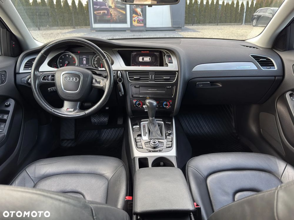 Audi A4 Avant 2.0 TFSI quattro S tronic S line Sportpaket - 31