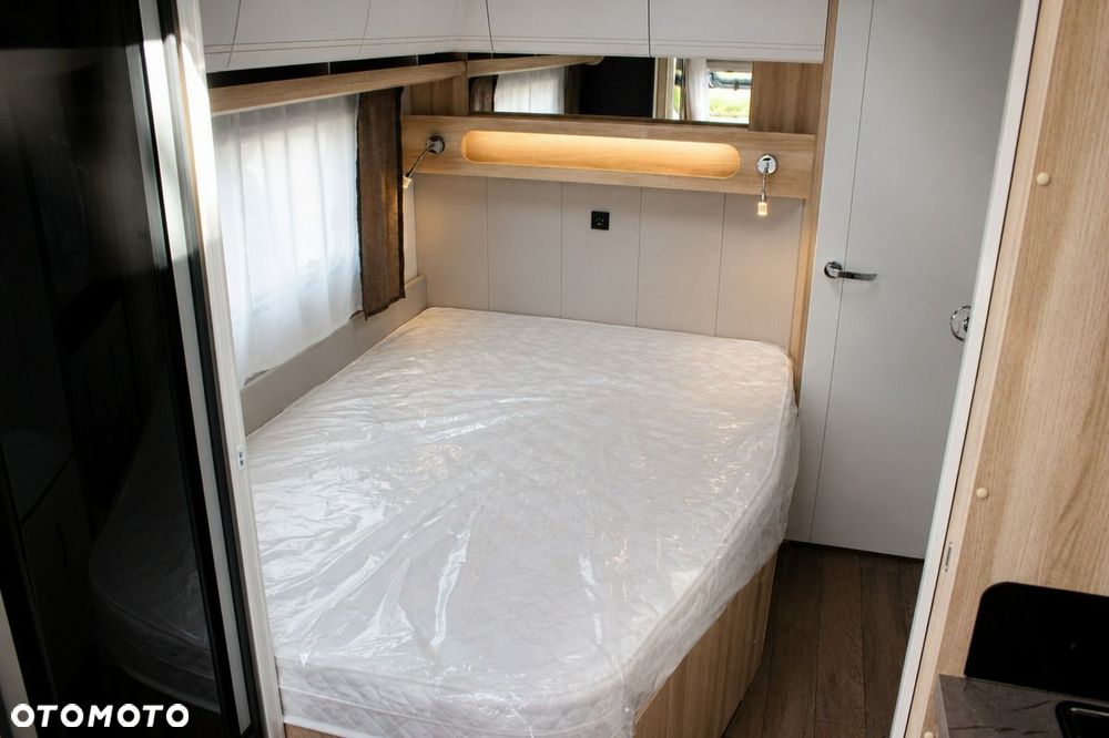 Hobby DE LUXE 495 WFB - 13