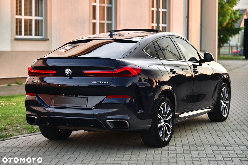 BMW X6M M50d - 12